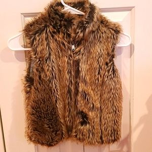 Girls Size 8/10 Faux Fur Vest By Justice